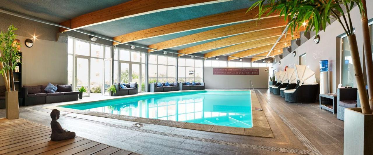 Radisson Blu Balmoral Hotel Spa Exterior photo